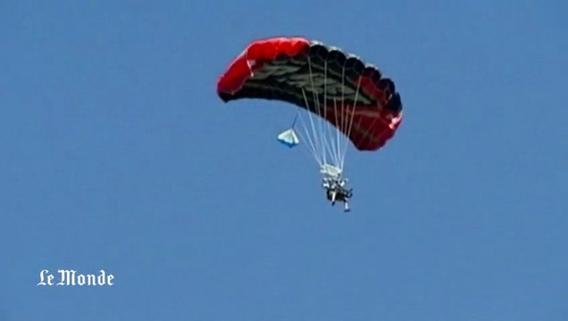 Un saut en parachute pour fêter ses 102 ans