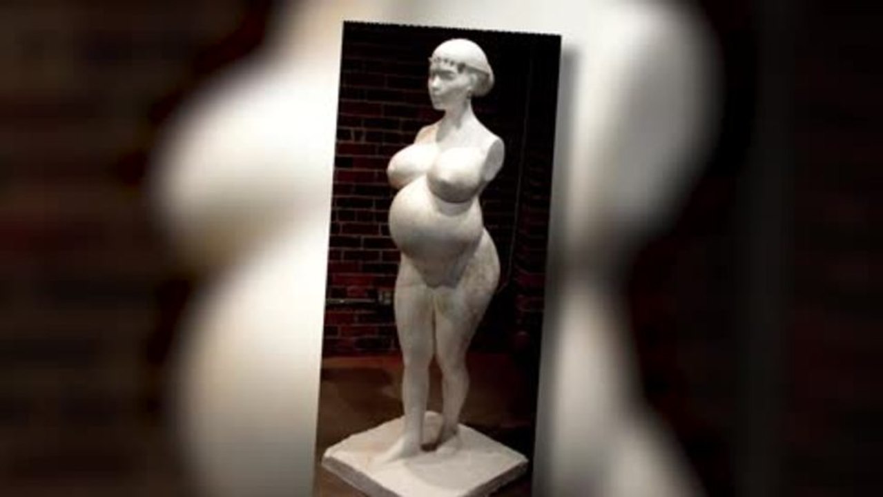 Kardashian als skulptur