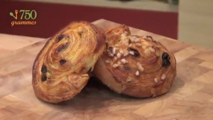 下载视频: Recette de Pains aux raisins secs - 750 Grammes