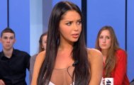 Nabilla ne comprend RIEN à une chronique !