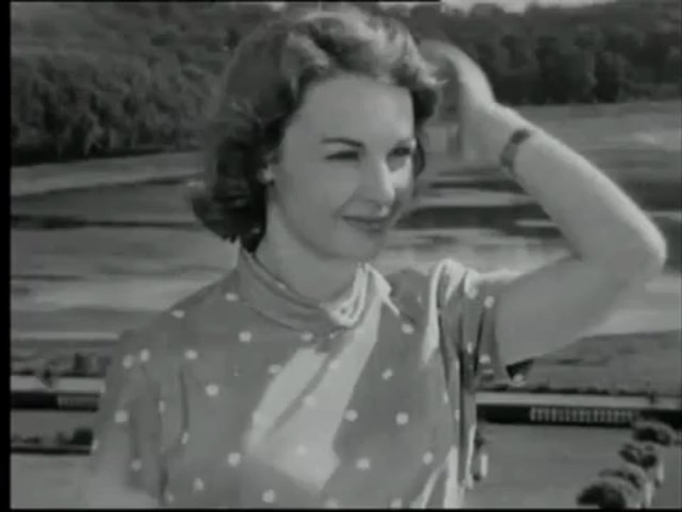 - Françoise Arnoul (56) interviewé par françois Chalais-