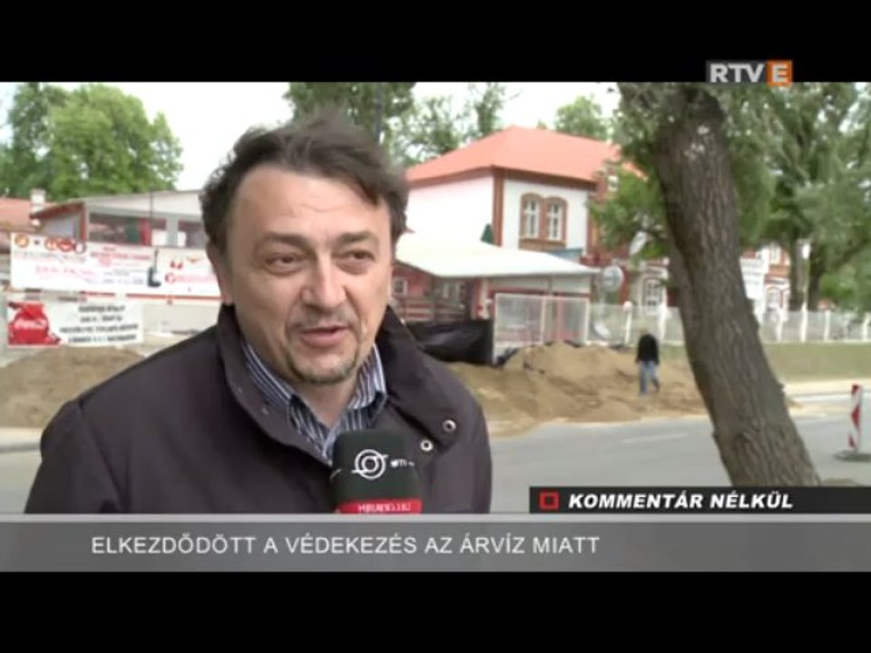 Kommentár Nélkül Elkezdődött a védekezés az árvíz miatt 2013.06.03