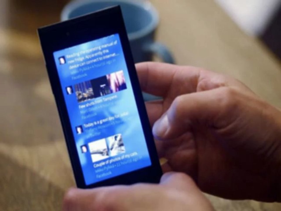 The first Jolla device