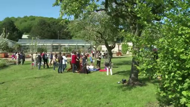 Des Serres grandes ouvertes…