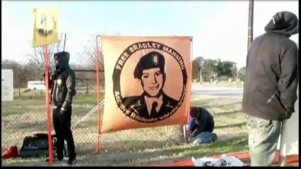L'America si interroga sull'imputato Bradley Manning:...