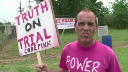 US soldier goes on trial over WikiLeaks disclosures