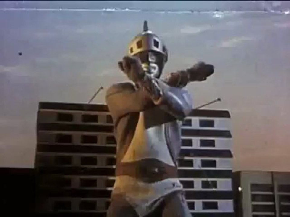 シルバー仮面ジャイアントVSガイン星人