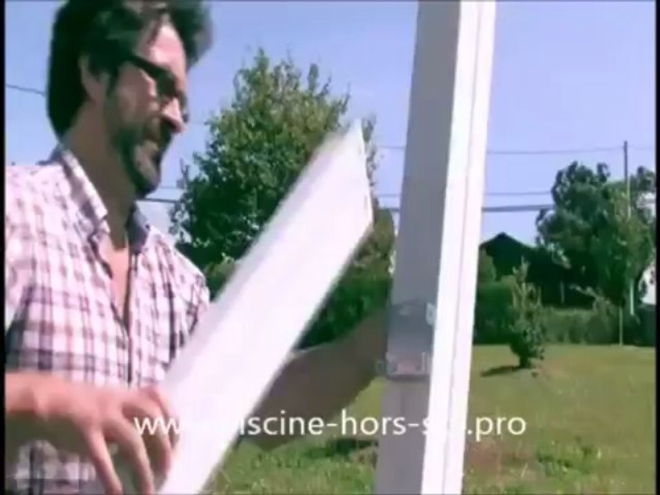 Montage piscine Gre ovale avec jambe de force