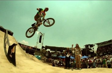BMX - Red Bull Dirt Conquers 2013