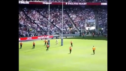 Çıplak vatandaş ağır çekimde gol oldu