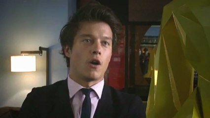 Sidoine de la Star Academy en Interview (musique et happenings au menu...)