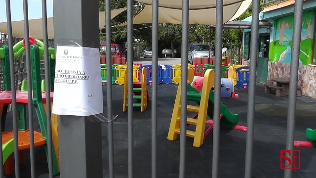 Napoli - Abusivismo a Pianura, sequestrate anche scuole -1- (03.06.13)