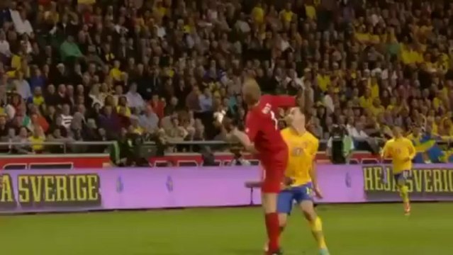 Sweden vs england 4-2 - zlatan ibrahimovic unbelievable bicycle goal 14 - 11 - 2012
