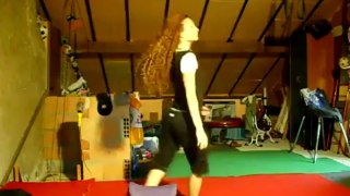 Selyna bogino doing the 5 balls longest routine ever - xd