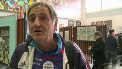 French team visits Uruguay's Football Museum