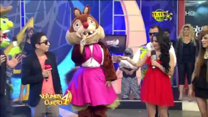 La  gran Voz de la ardilla canta en Volumen 4