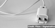 How an iPhone Charger Opens Your Phone to Hackers