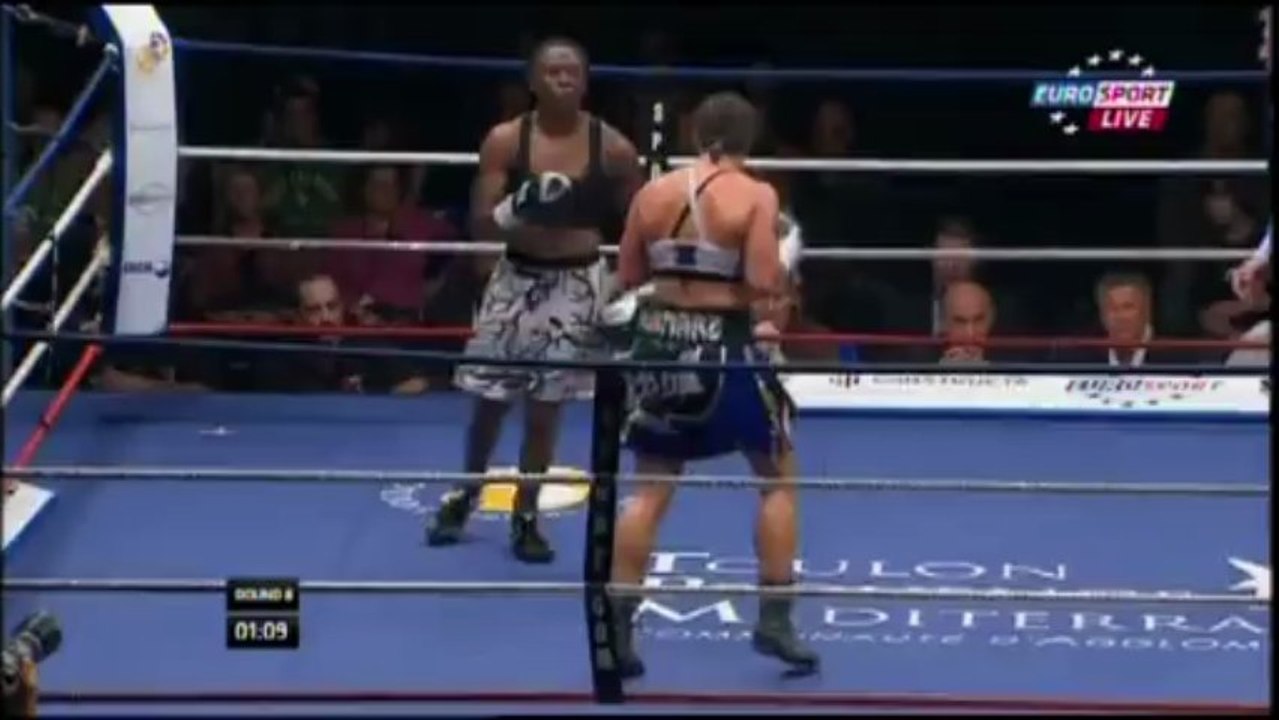 Myriam Lamare vs Chevelle Hallback 2011-11-05