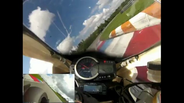 Camera embarquée moto Brno Endurance part1