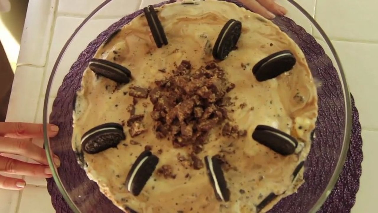 How to make Oreo Ice Cream Cake Recipe