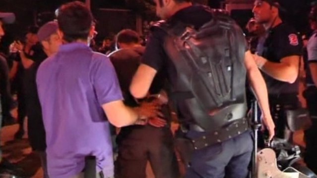 Police detain dozens of Istanbul protesters