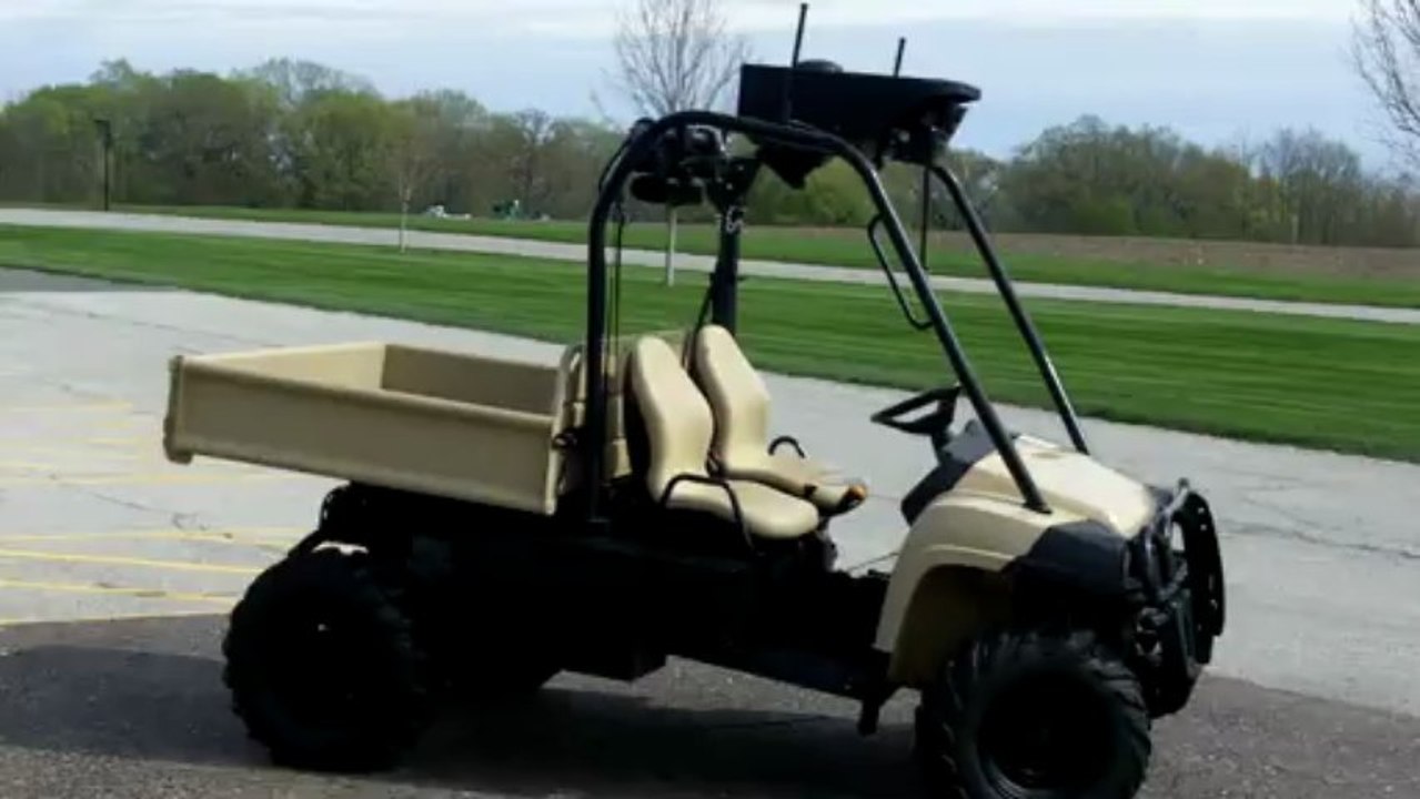 JOHN DEERE GATOR ROBOR