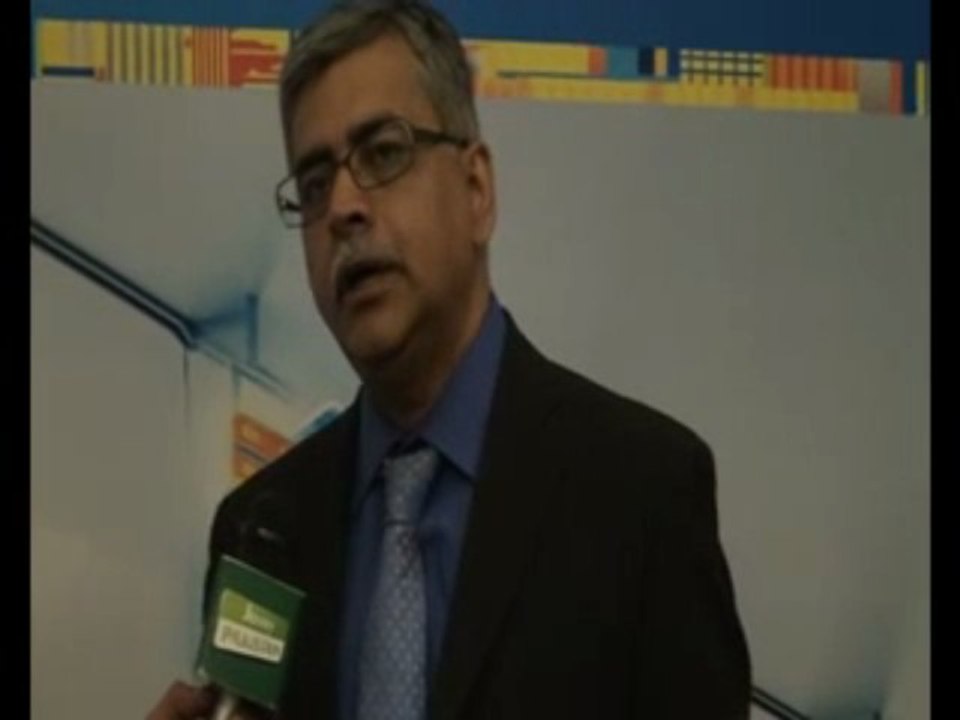 Mr. Naveed Siraj Country Manager Intel Pakistan Corporation Talking With Jeevey Pakistan News.
