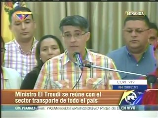 Gobierno anuncia aumento de 30% en pasaje de transporte