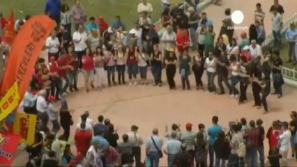 Turquie : après la répression, le dialogue et les manifs