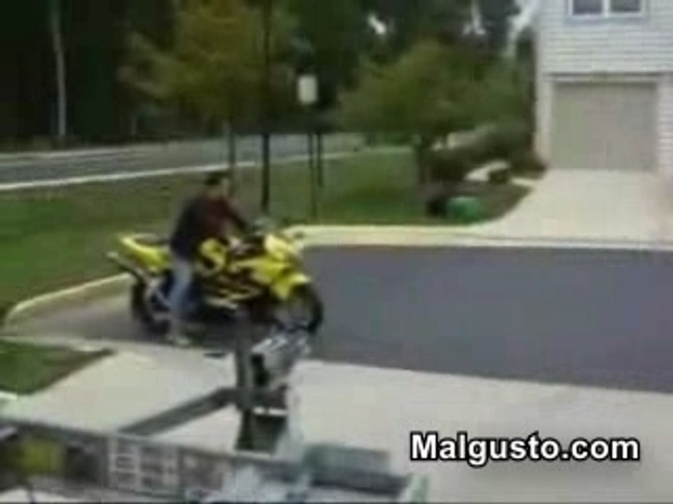 Motards sensibles s' abstenir !