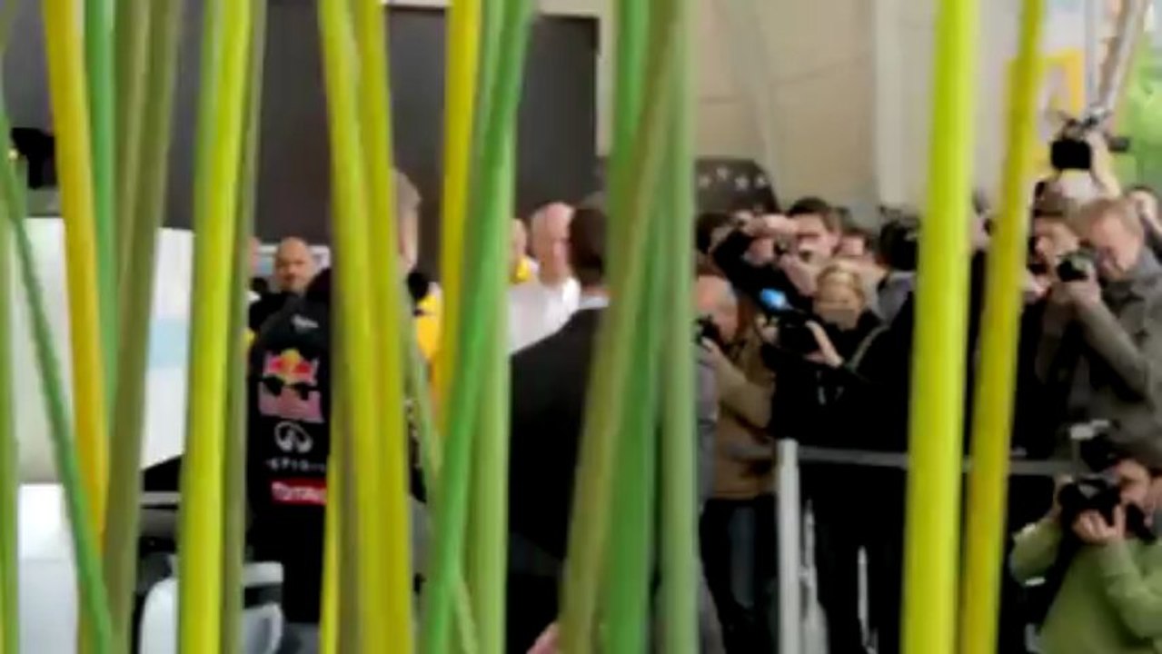 Sebastian Vettel test drives a trio of electric cars from Renault