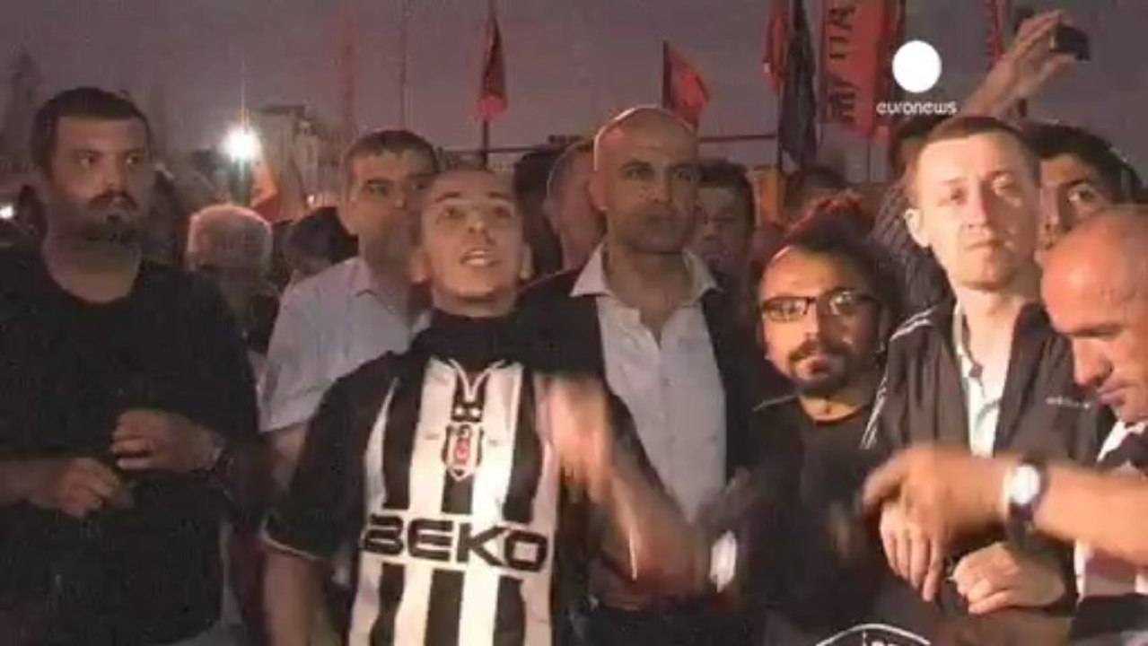 Antikapitalist Müslümanlar Gezi Parkı için Taksim'de
