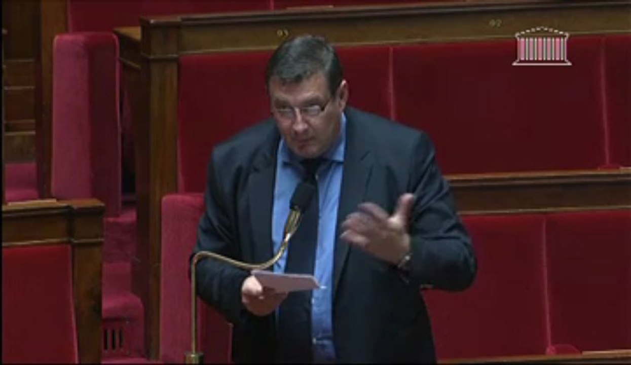 JF Lamour soutient l'explication de vote du groupe U.M.P sur la loi bancaire
