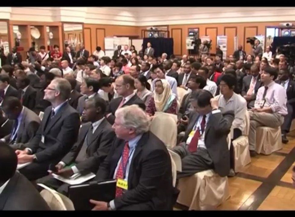 Ticad V  le Président gabonais participe à une table ronde sur l’emploi des jeunes