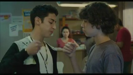 "Choque de trenes" entre adolescentes y adultos en "15 años y un día"