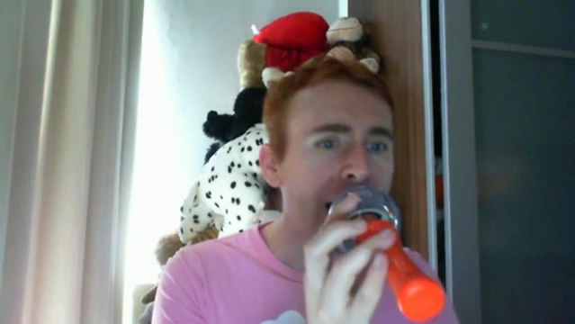 Wiwi égratigne mi reina d'Henry Mendez