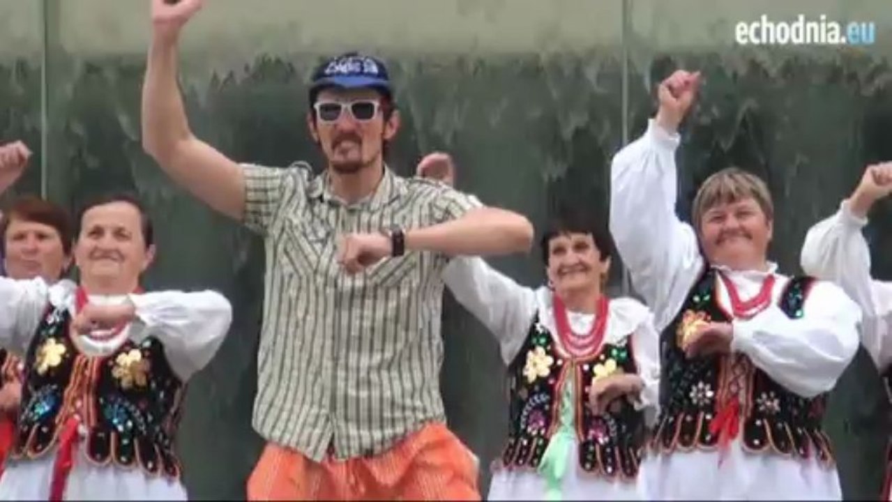 Kabaret Skeczów Męczących nagrywa teledysk