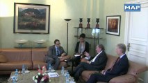 كريم غلاب يتباحث مع رئيس لجنة الشؤون الخارجية بالبرلمان البريطاني