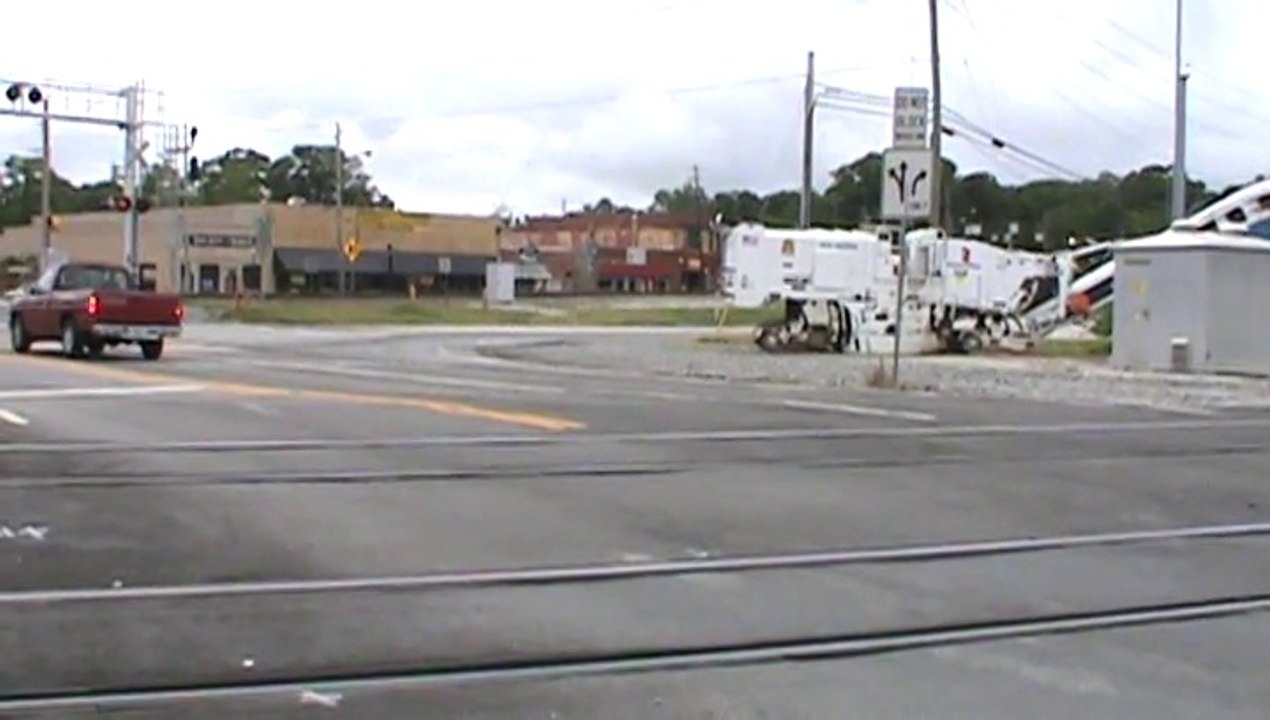KCS intermodal train east through Austell Ga.