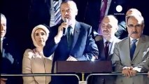 De retour en Turquie, Tayyip Erdogan appelle à la 
