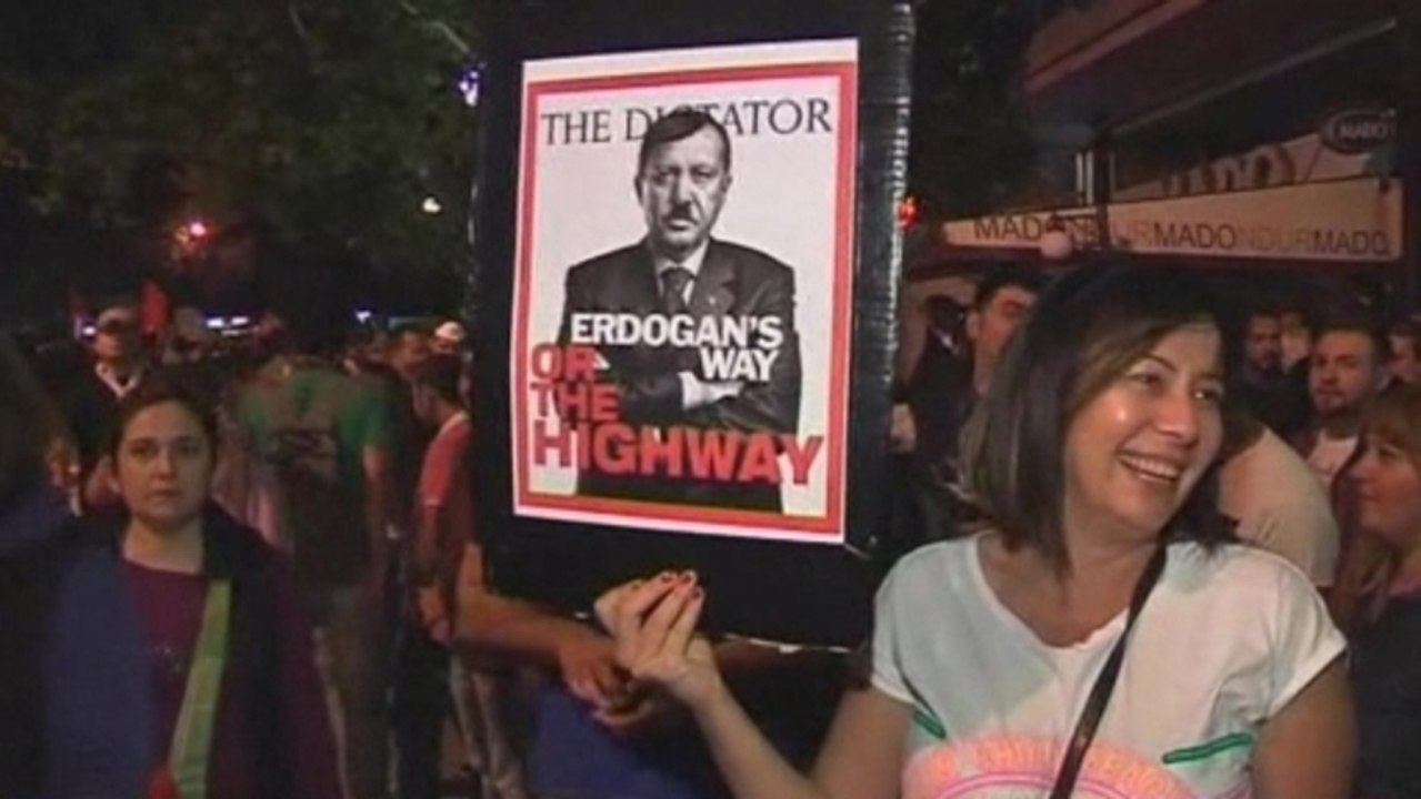 Supporters welcome back Erdogan