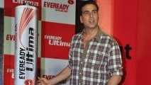 Akshay Kumar Launches Eveready Ultima Range Of Batteries !