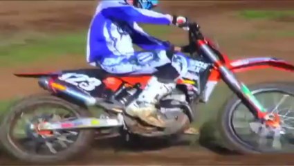 Searle se prépare pour l'outdoor