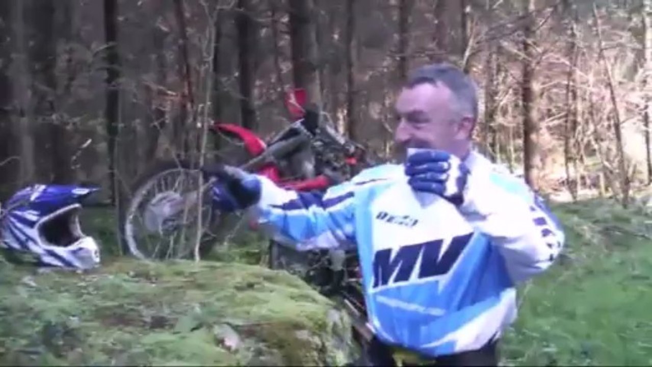 Vidéo : le making of du match enduro 125/250 4T...