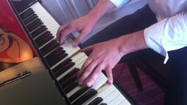 Seb Piano Gerardmer Juin 2013_1 Maxime Le Forestier © Frédéric Bélot