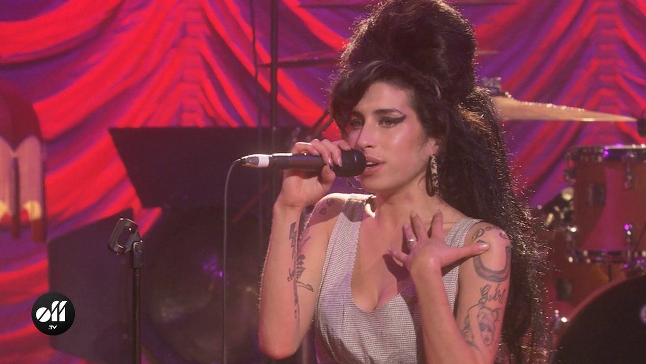 OFF COLLECTION - Amy Winehouse "Tears Dry On Their Own"