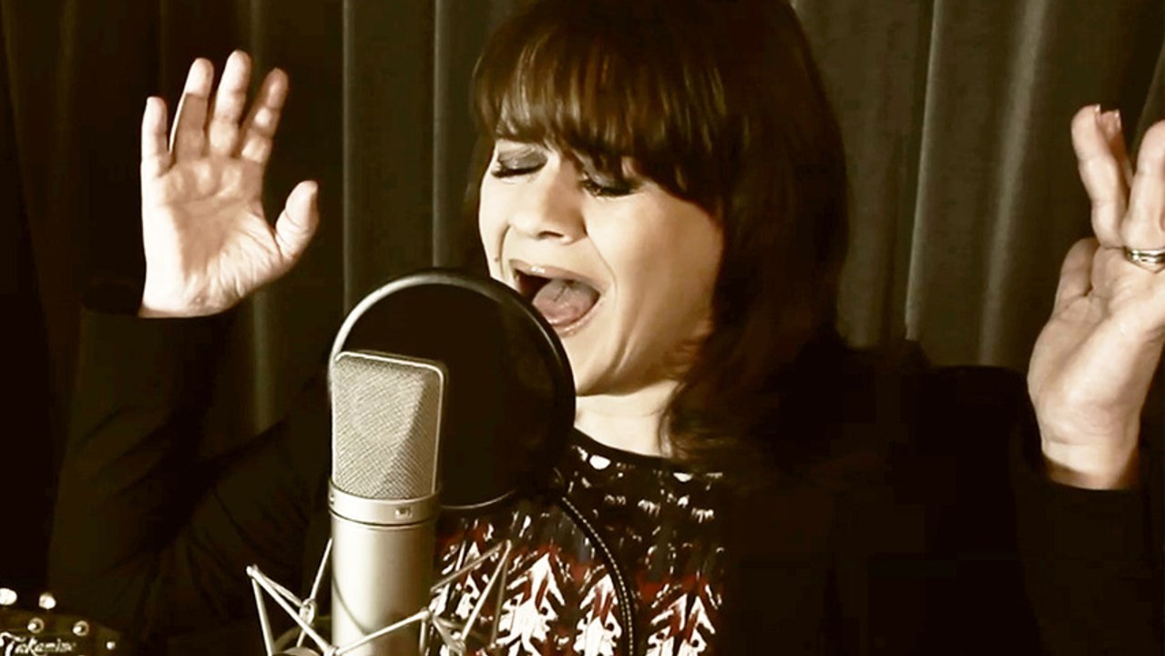 OFF STUDIO - Lisa Angell "Je saurai t'aimer"