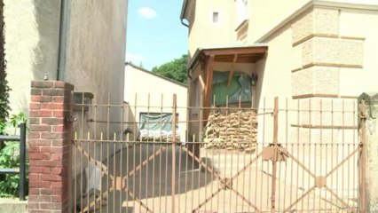 Germany: Mühlberg residents battle with Elbe floods