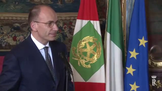 Roma - Napolitano con i componenti della Commissione per le Riforme Costituzionali (07.06.13)