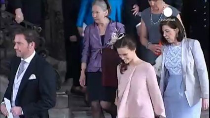 Stoccolma in festa per il matrimonio della principessa...